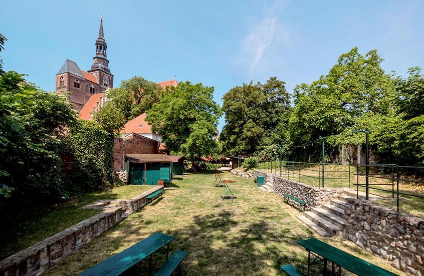 Schulzens Brauerei & Hotel Tangermünde エクステリア 写真